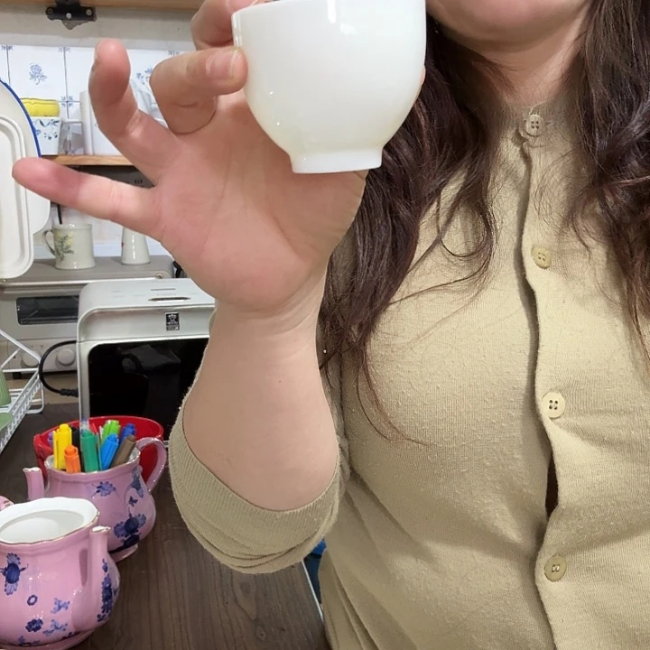 羊脂玉瓷高脚茶杯