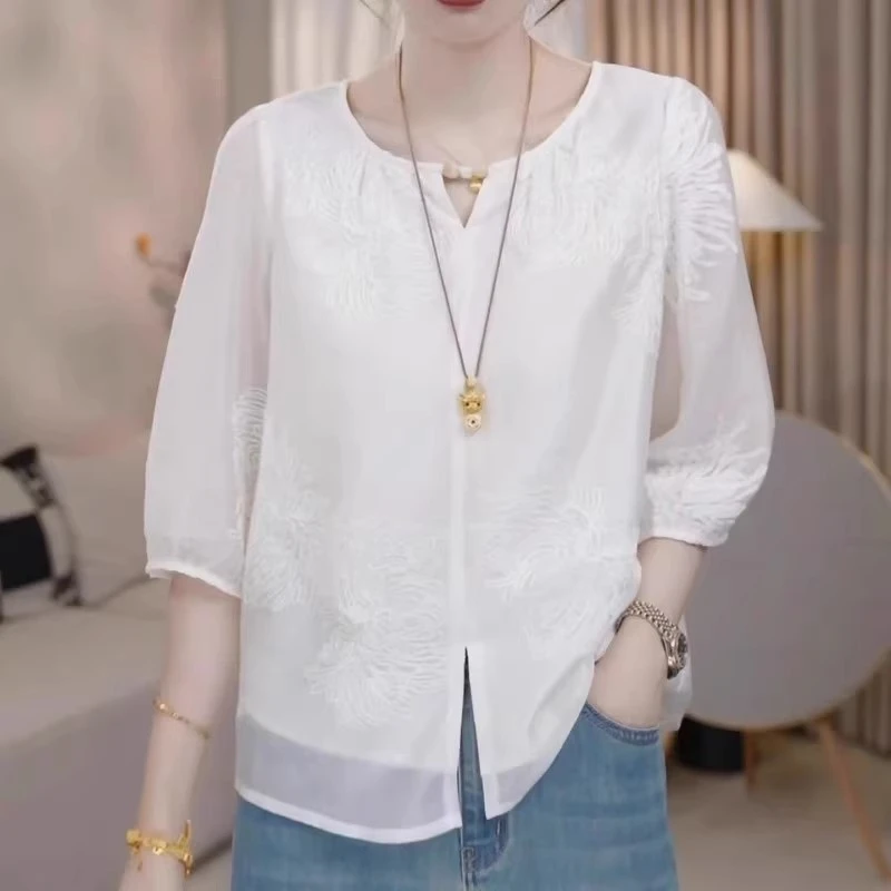法式重工刺绣镂空短袖衬衫女夏季薄款胖MM大码女装巨显瘦别致上衣
