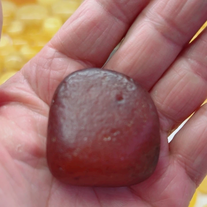 琥珀（矿物珀）未镶嵌裸石