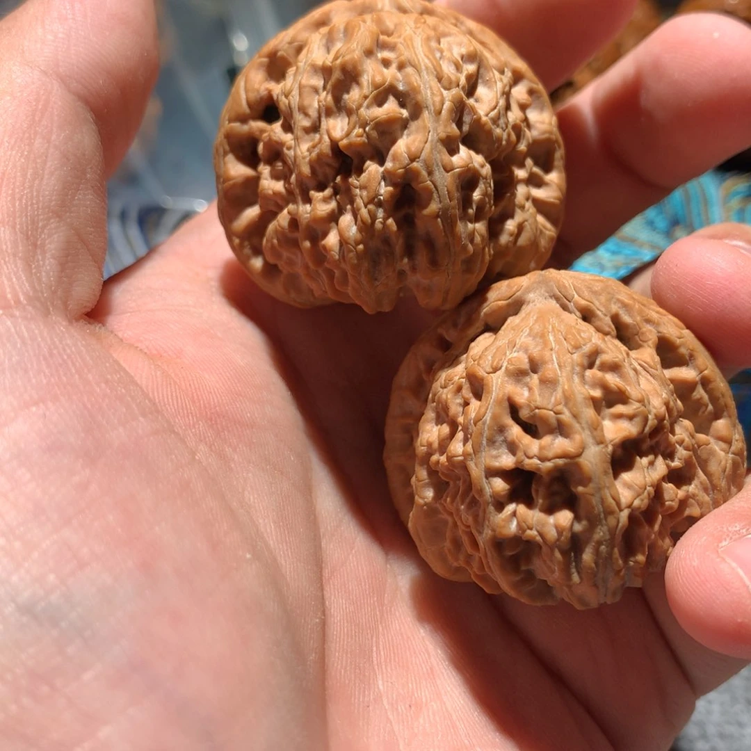 猴头核桃吊坠十*号577899999999