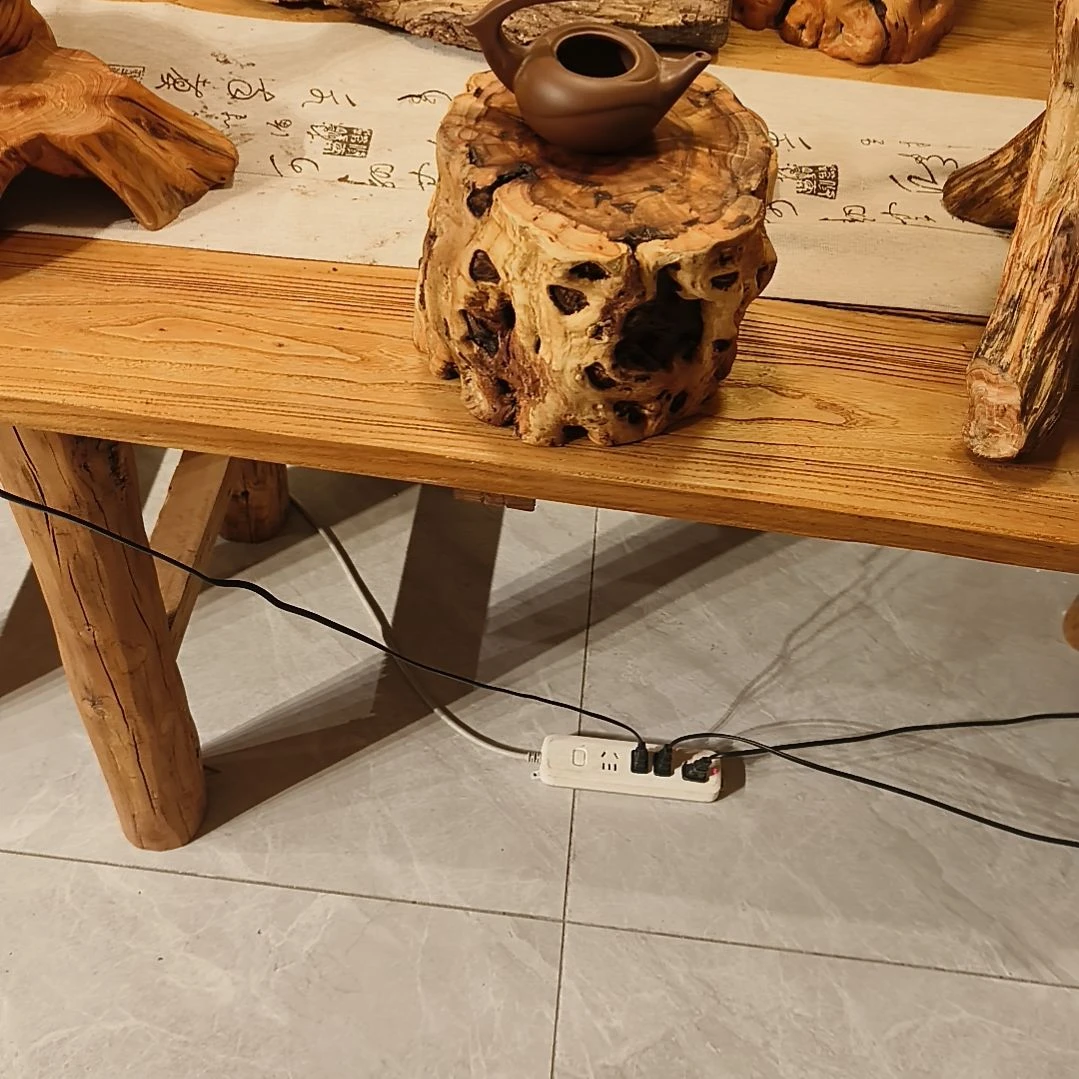 藤类孫*森红心枣木干泡台摆件