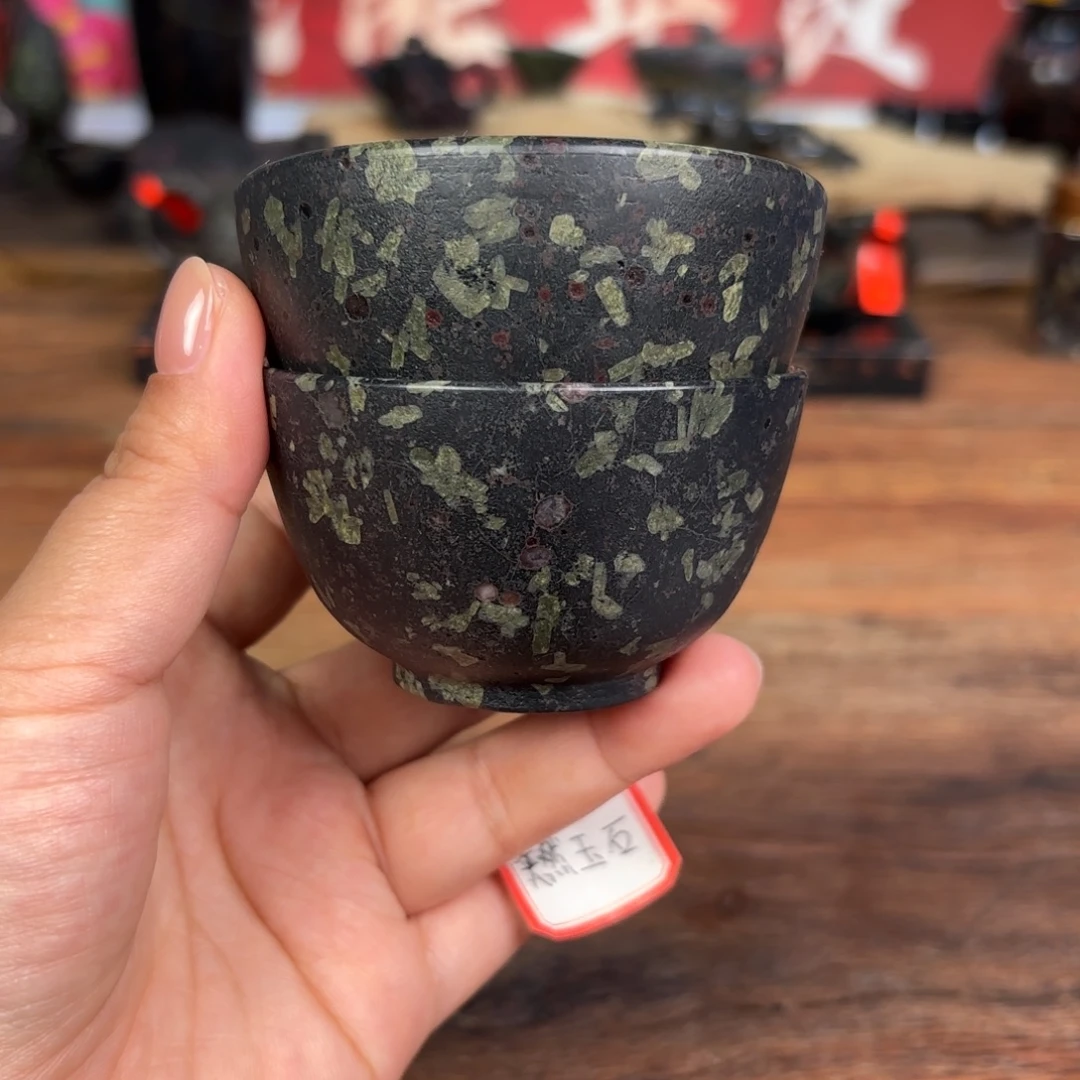状***月康能美玉瓷安山玉