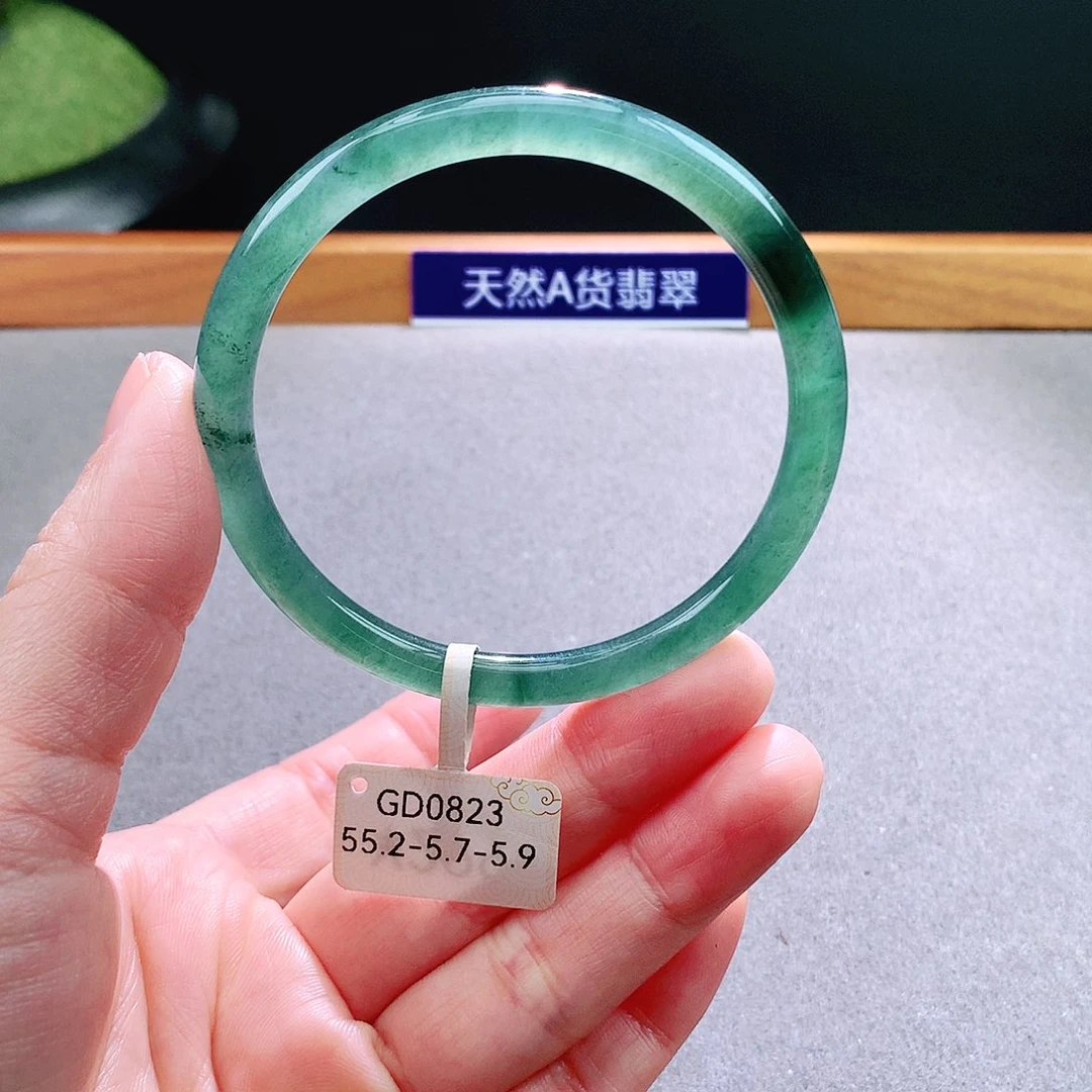 未镶嵌手镯翡翠天然翡翠手镯a货