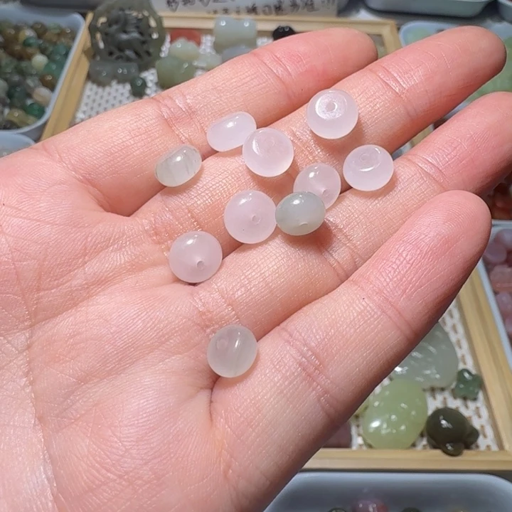 和田玉未镶嵌珠宝半成品