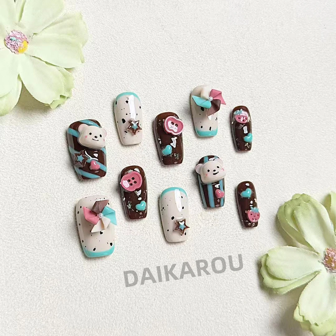 旋风小子 黛卡柔 预售 哇擦么 新甲型 此度手工穿戴甲10片