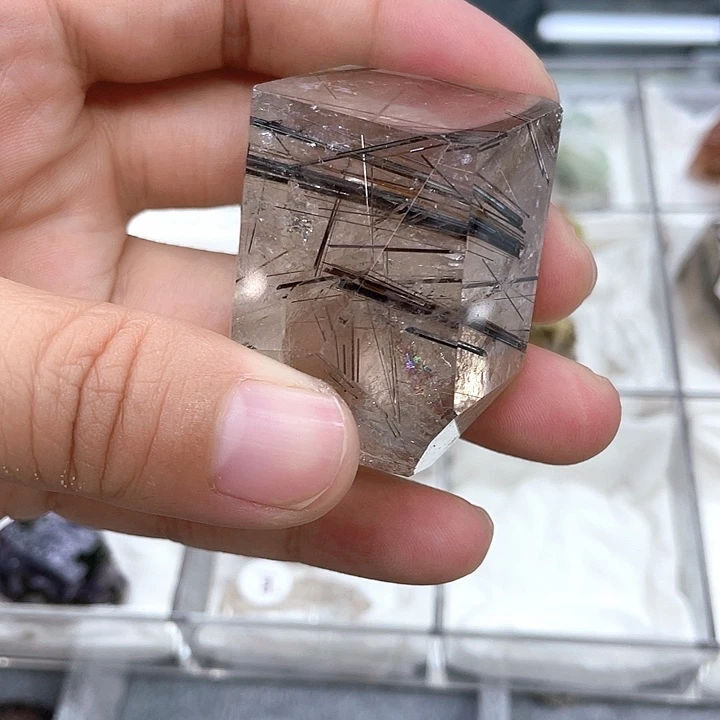 未镶嵌珠宝半成品水晶