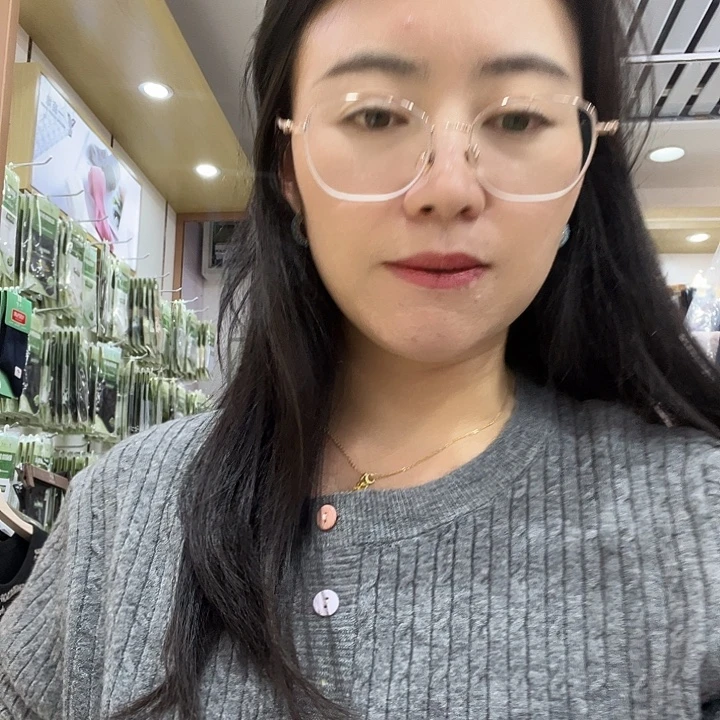 灰色毛衫麻花90-145