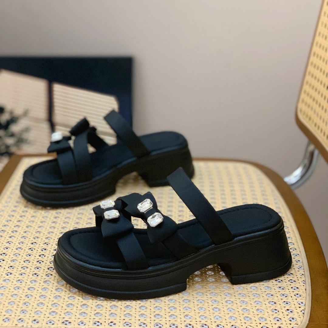 轻便增高厚底一字拖女2025夏季新款百搭踩屎感一脚蹬蝴蝶结凉拖鞋