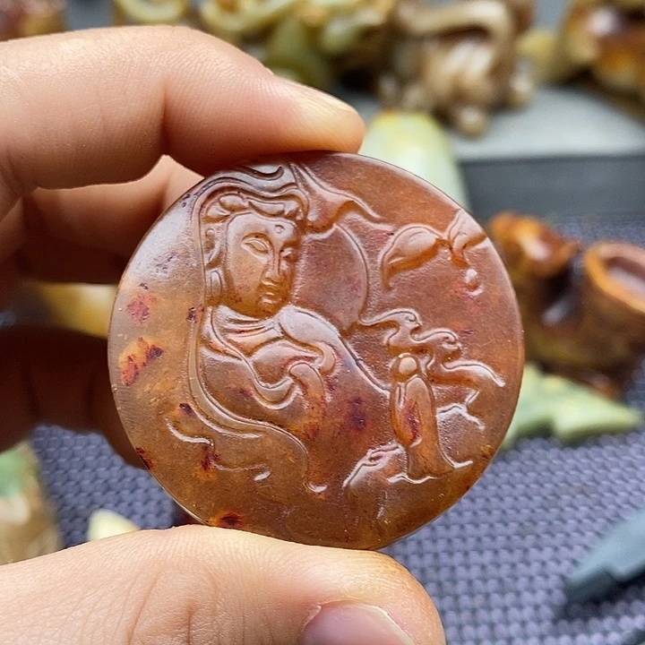 未镶嵌蛇纹石玉颈饰