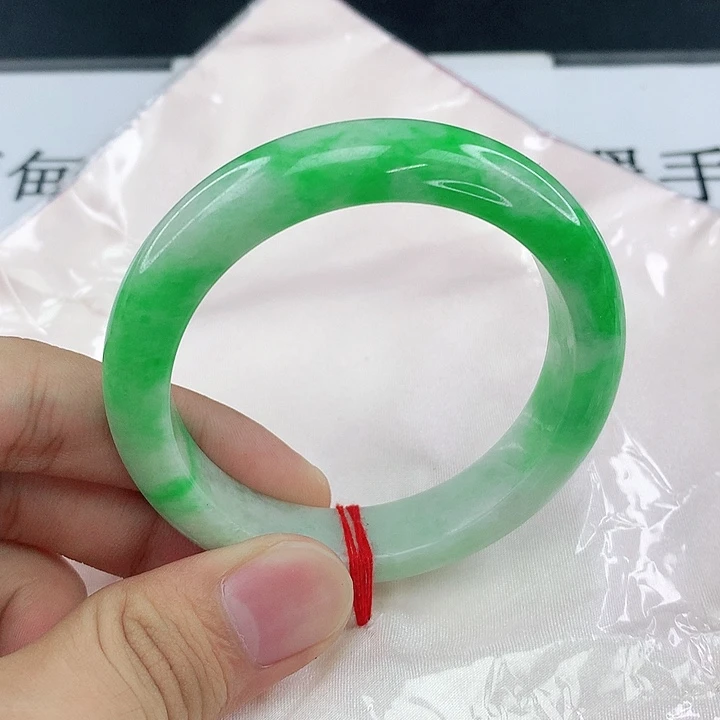 未镶嵌手镯翡翠B****o圈53.5。34021