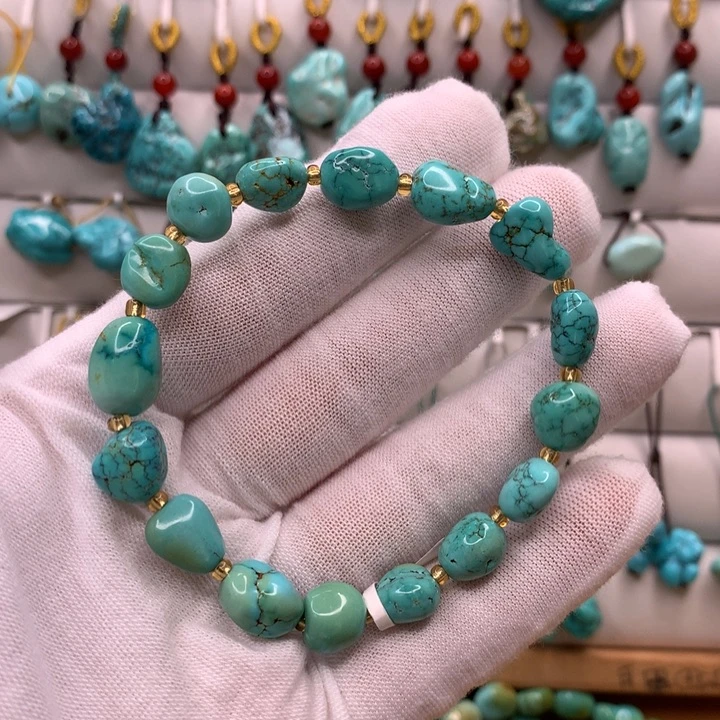 绿松石未镶嵌原矿