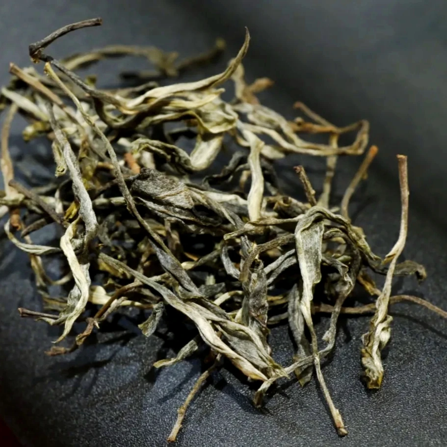 2024年皇家御茶困鹿山 普洱茶生茶 清新鲜甜淡雅甘润沉实过齿不忘