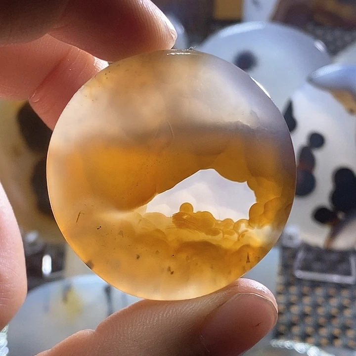 玛瑙/玉髓颈饰未镶嵌对**歌