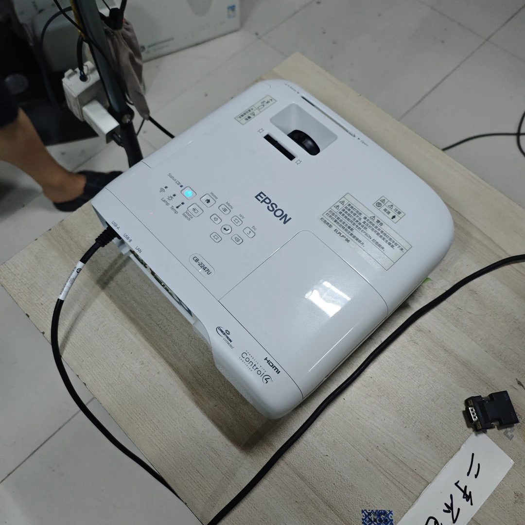 二手爱普生投影仪运费到付