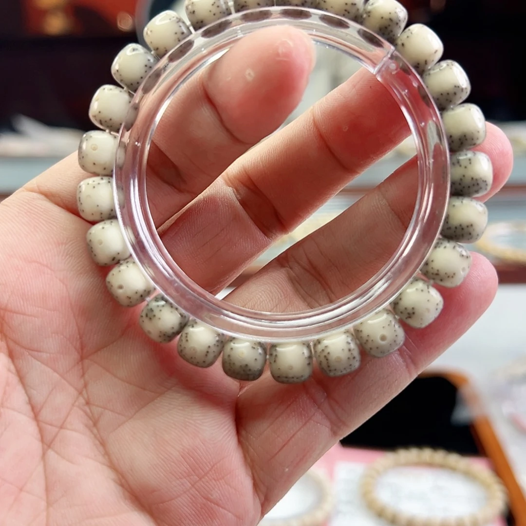 星月菩提手串9*8通体 牛毛星 绿背