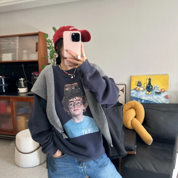 qiqi/琦琦推荐韩版宽松墨镜少女印花圆领加绒加厚慵懒风休闲卫衣
