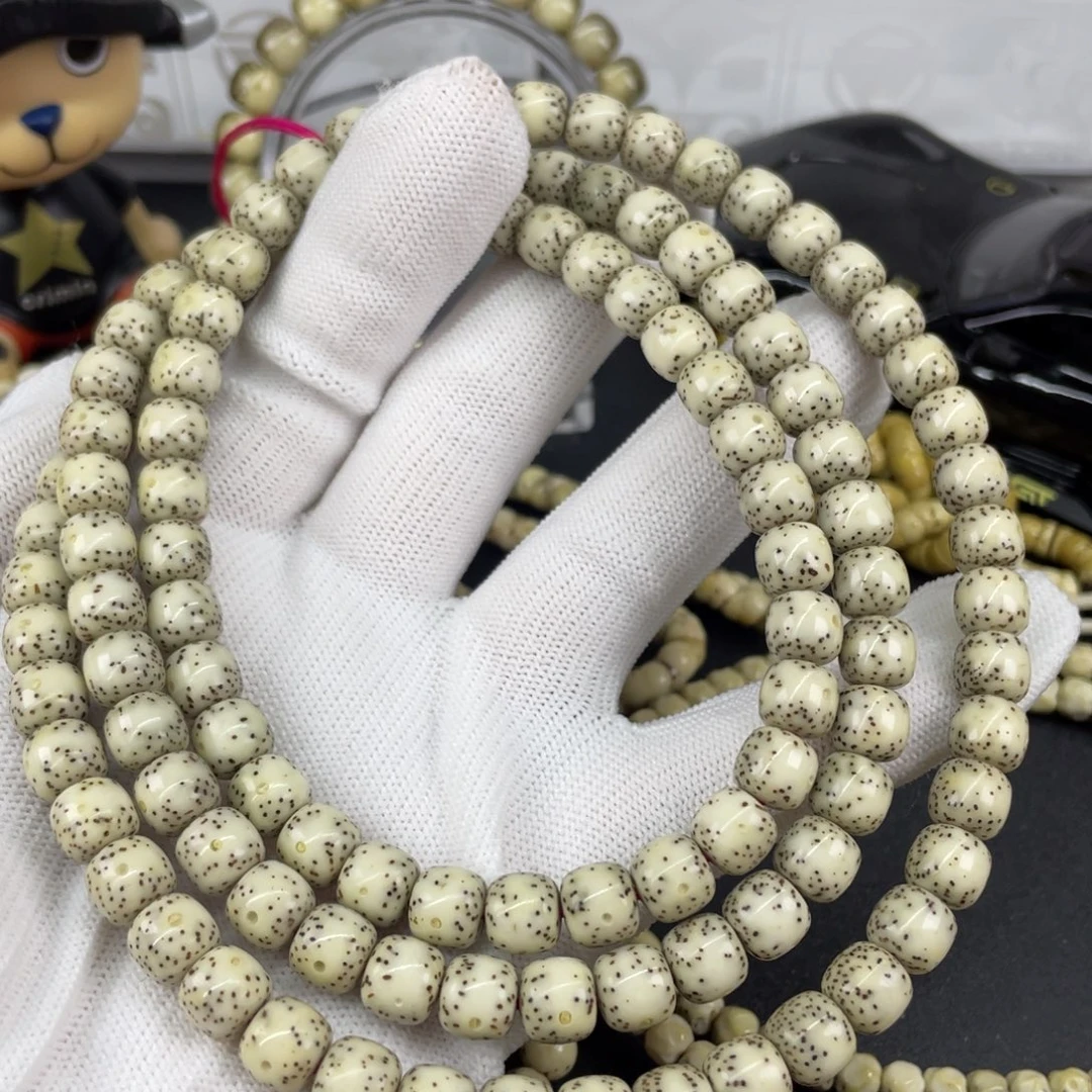 吊坠星月菩提通体108