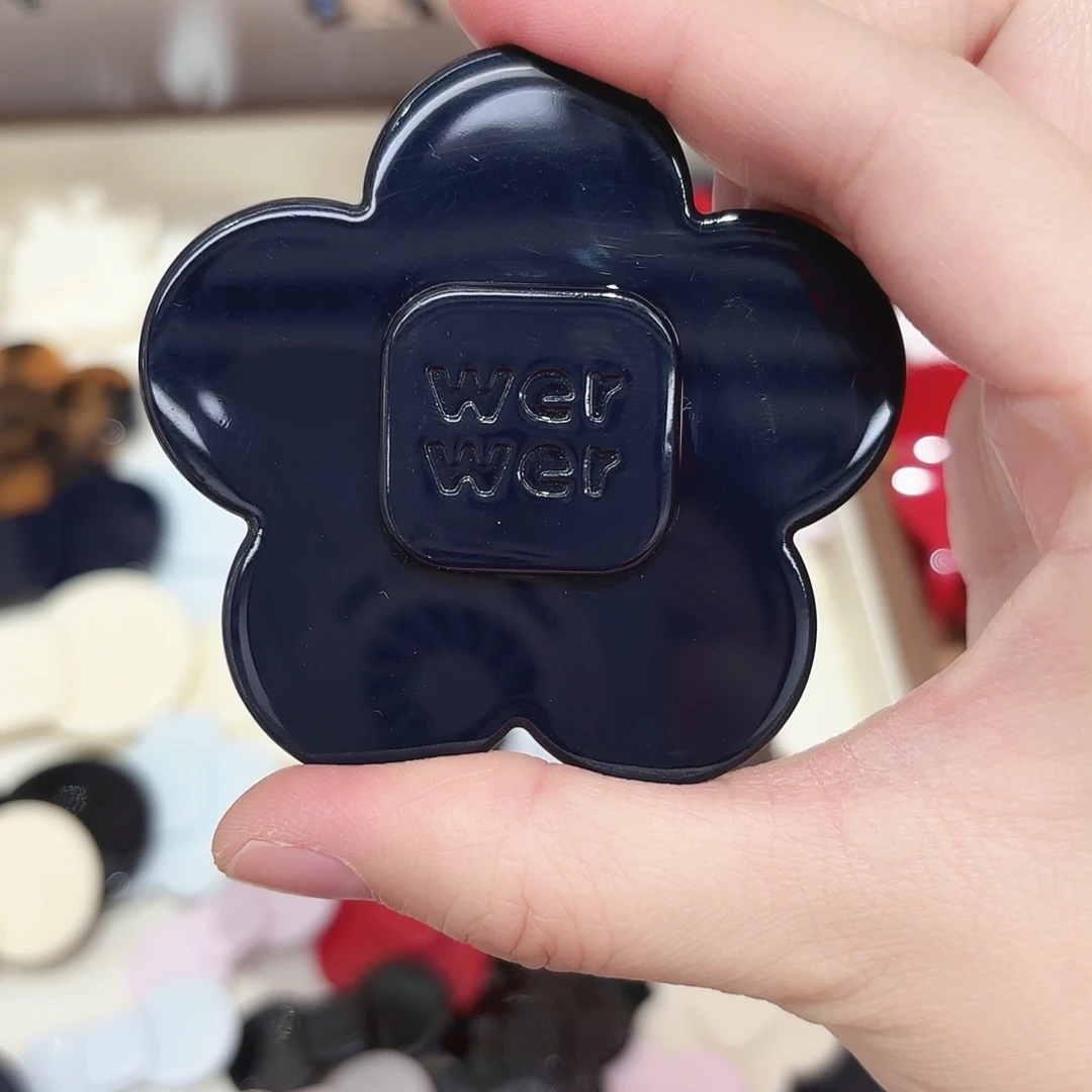 皮质铁合金大号花朵章蓝色