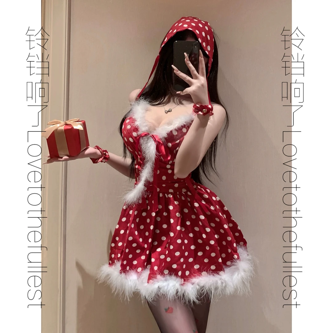 铃铛响了：甜美娇娇！圣诞款红色波点挂脖吊带连衣裙甜辣妹