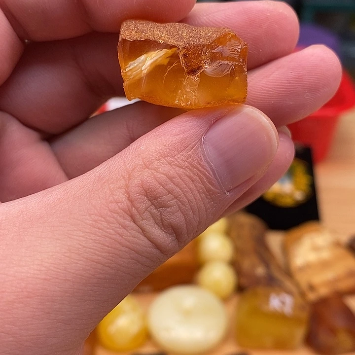 定制琥珀定制扣子珠子