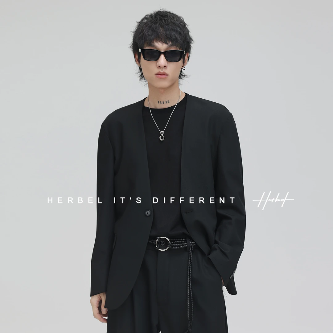 HERBEL/黑白2025秋季新品小众休闲男士V领西装外套少年少年感西装