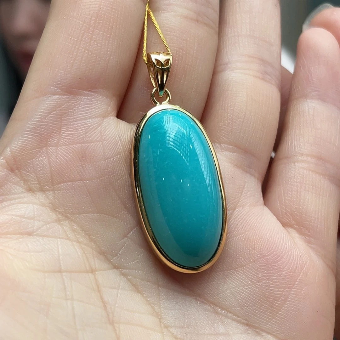 绿松石未镶嵌颈饰