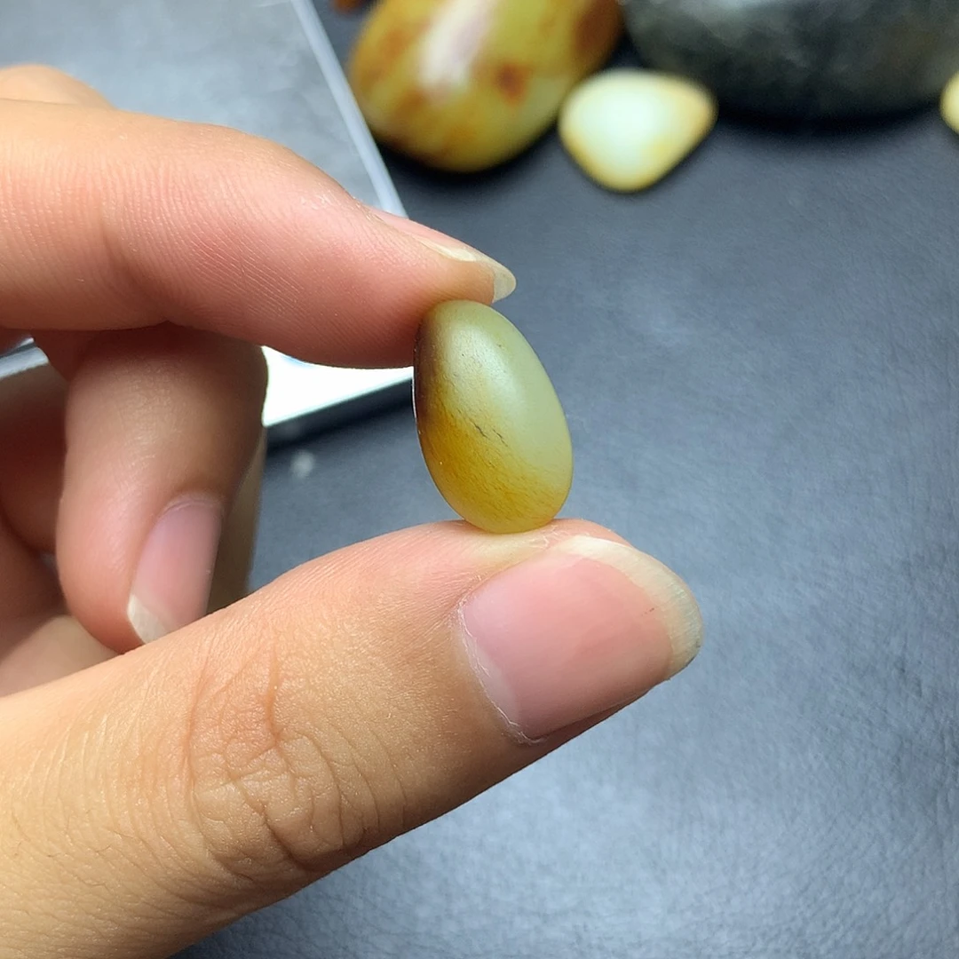 和田玉未镶嵌摆件