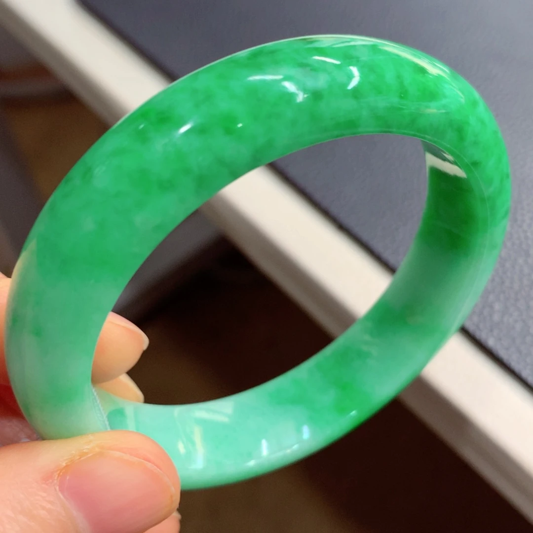 未镶嵌手镯翡翠翡翠