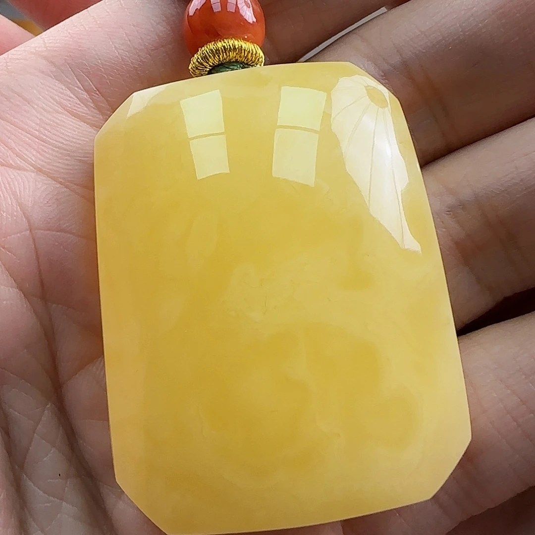 未镶嵌蜜蜡珠宝奇石