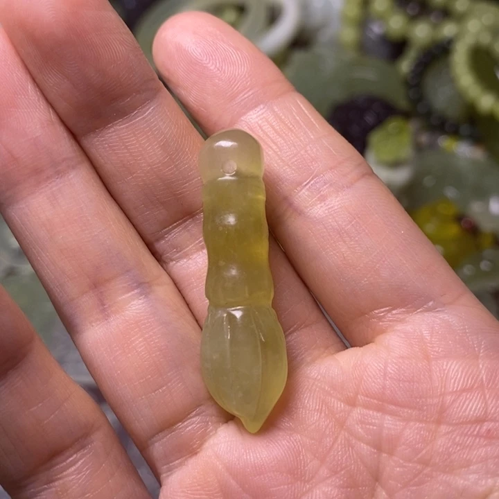 岫玉天然岫玉挂件未镶嵌