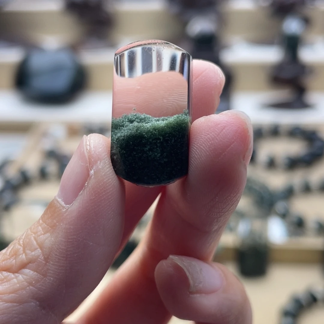 未镶嵌颈饰水晶绿幽灵吊坠