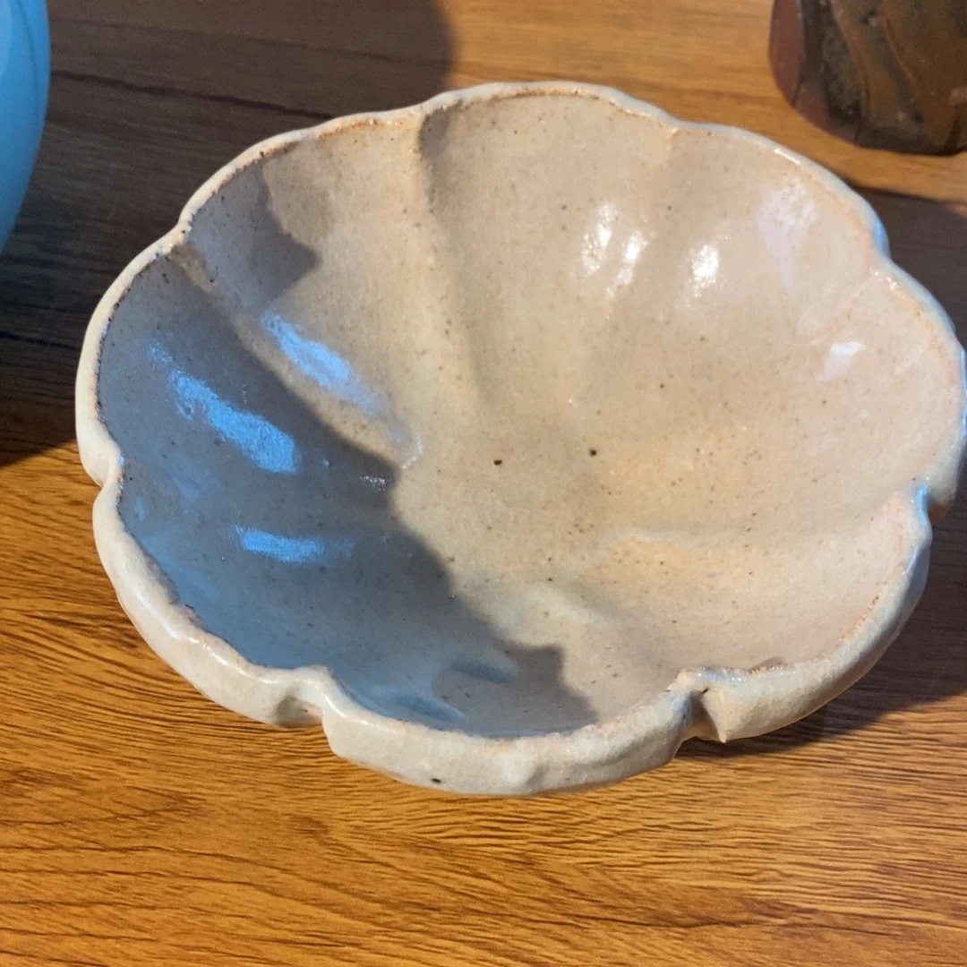 瓷片厚胎萩烧器皿呀