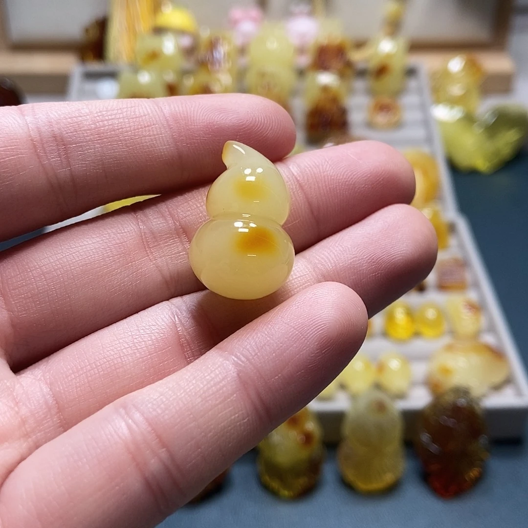 草****琥珀未镶嵌裸石天然琥珀蜜蜡吊坠