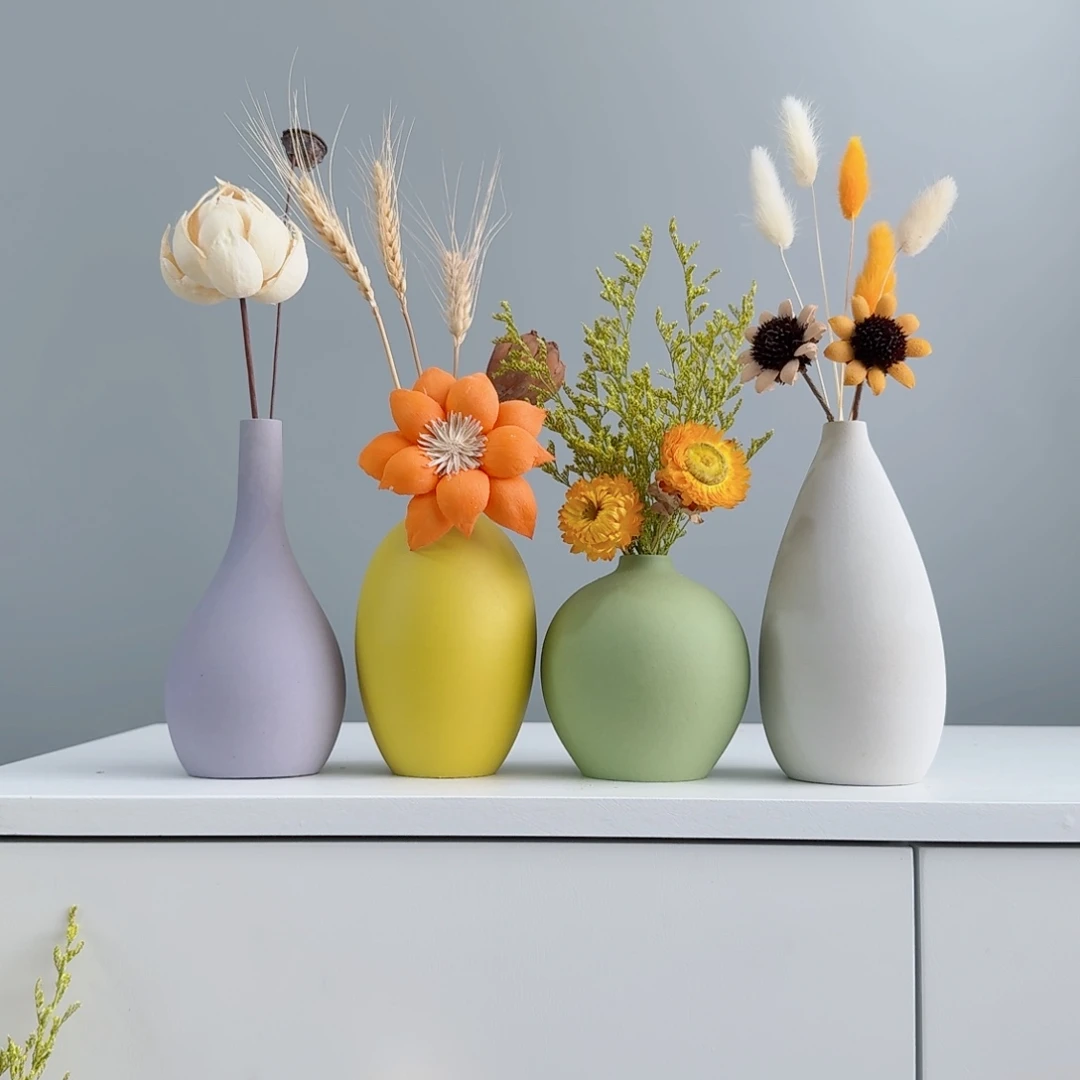 摆件陶瓷小花瓶含花总高约20-30cm