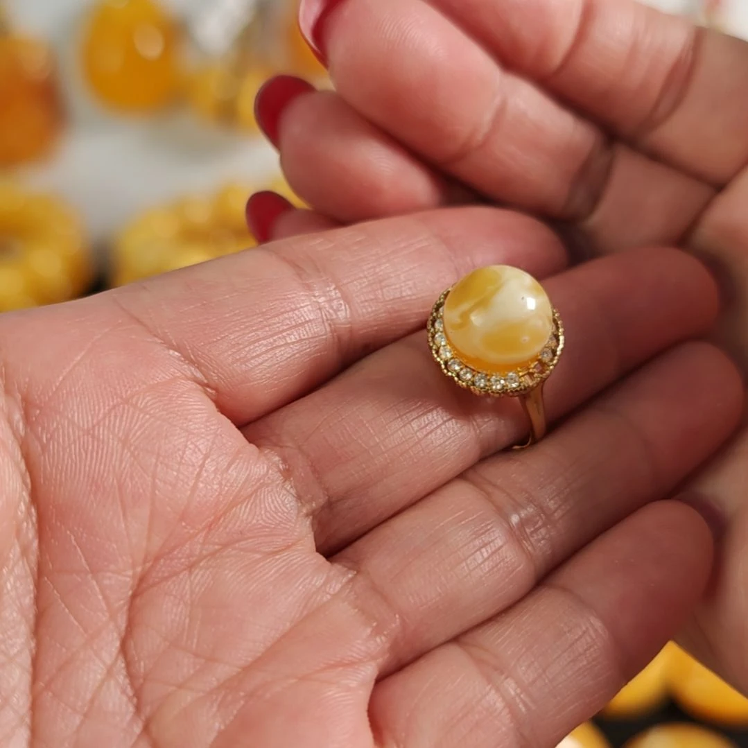 银S925镀金镶嵌蜜蜡戒指