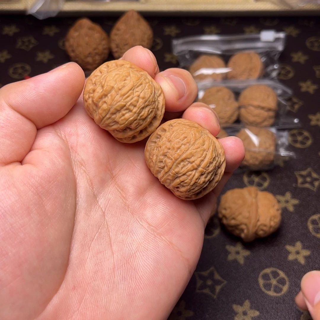 用***6把件文玩核桃34乾隆磨