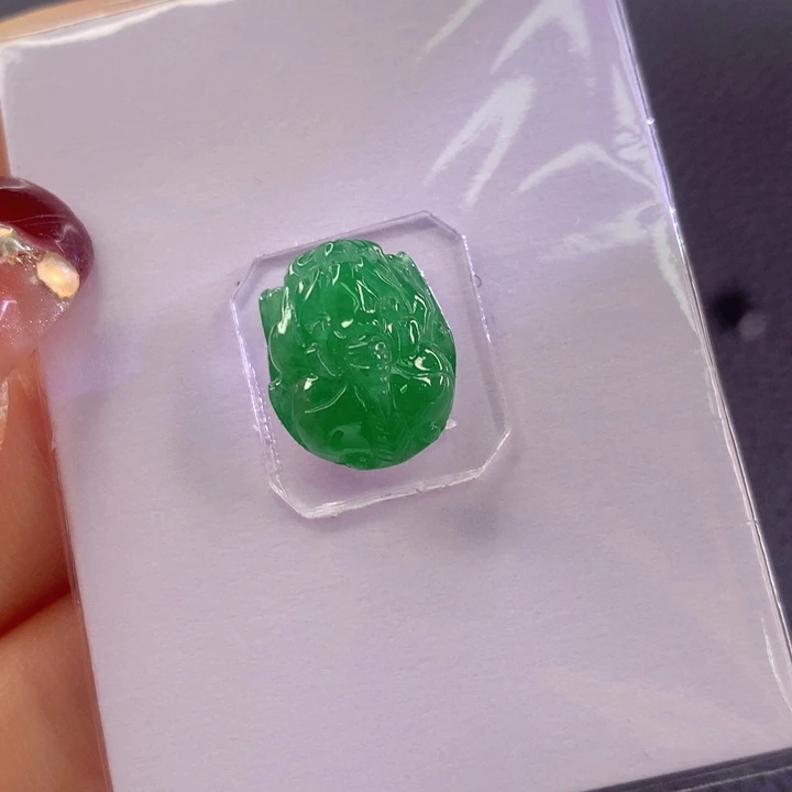 定制翡翠未镶嵌翡翠