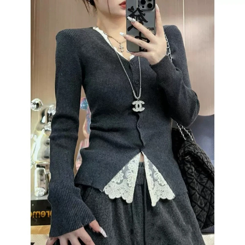 宽松型高级感灰色蕾丝拼接长袖恤女2025春季新款外穿假两件领衬衫