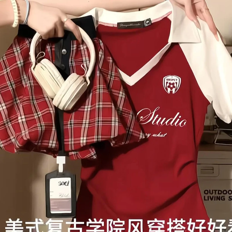 夏季一整套ootd穿搭减龄女v领撞色印花短袖T恤格纹蓬蓬短裙两件套