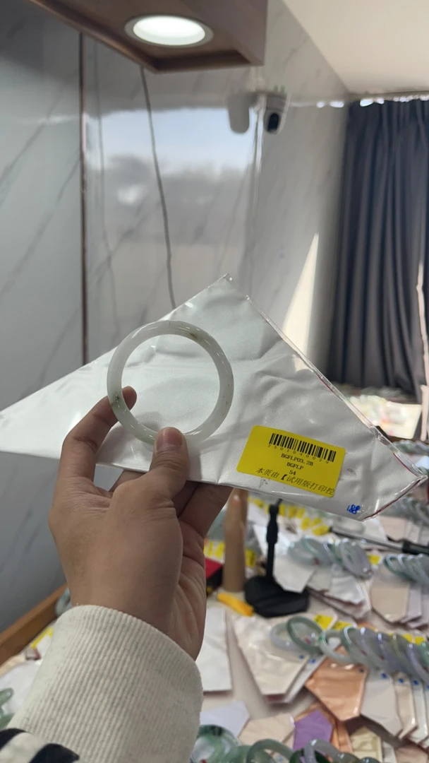 纯天然缅甸翡翠A货买断