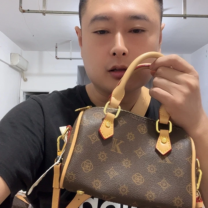 蚕丝犏牛皮（革）驴皮（革）