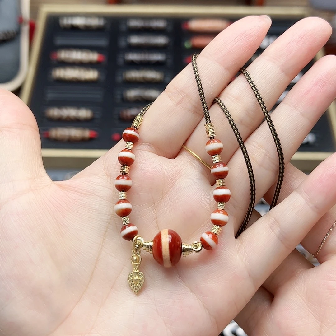 玛瑙/玉髓合金颈饰