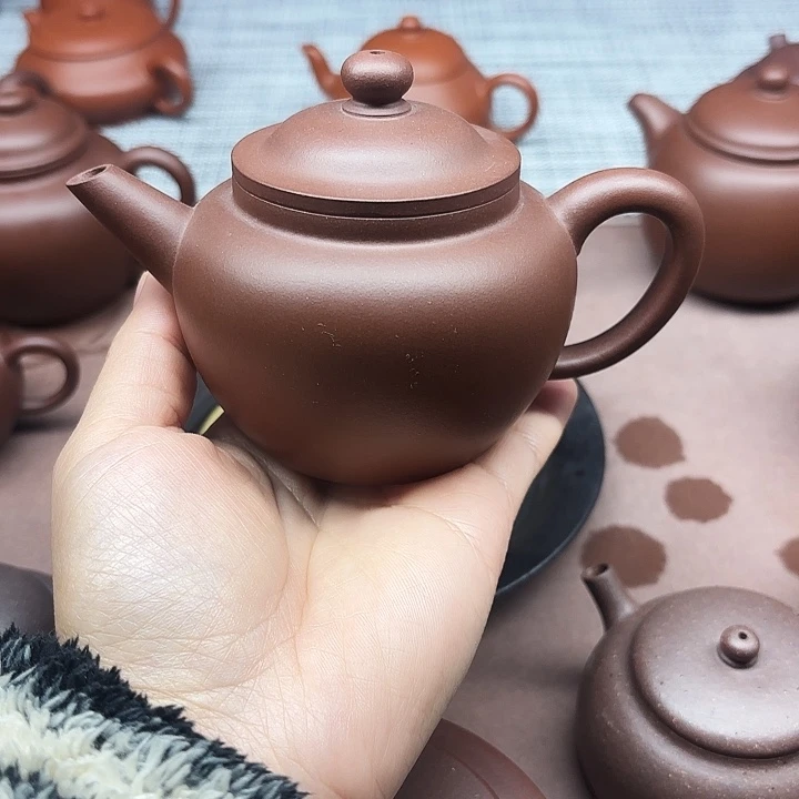 紫砂茶壶笠帽水平………………