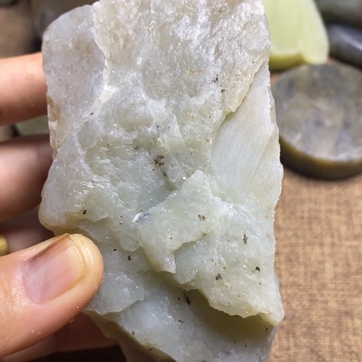 和田玉（糖玉）未镶嵌挂件