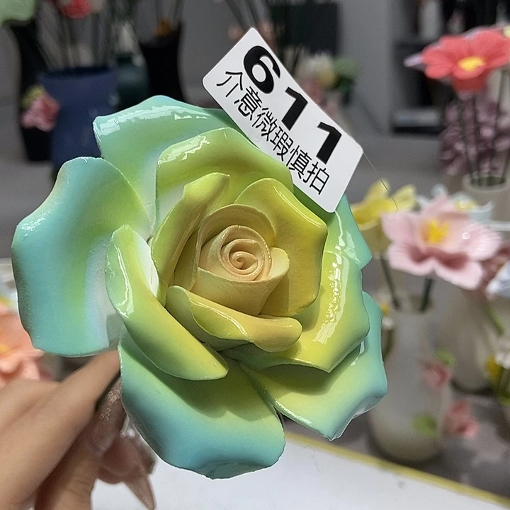 陶瓷纯手工捏花设计