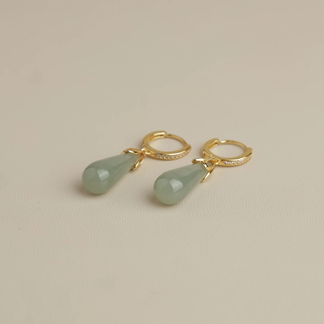 【玉福珠宝】s925银和田玉且末蓝水滴耳环-R1667-冰