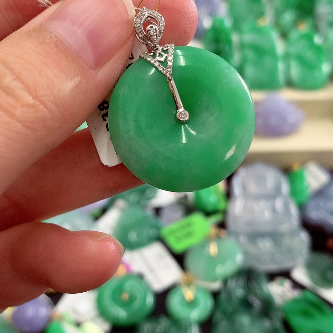 翡翠18K金镶嵌吊坠(不含链)