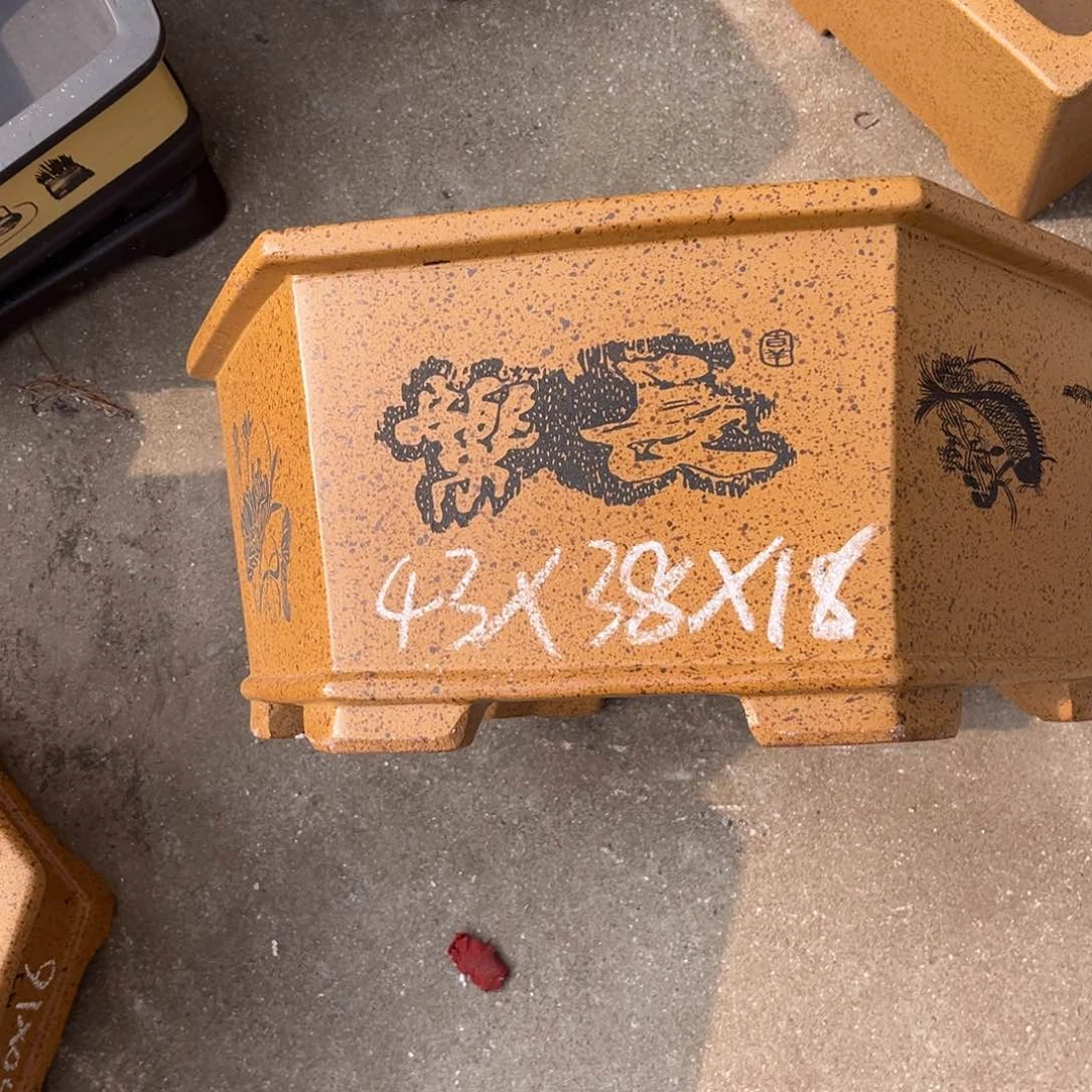 紫砂花盆盆景艺术