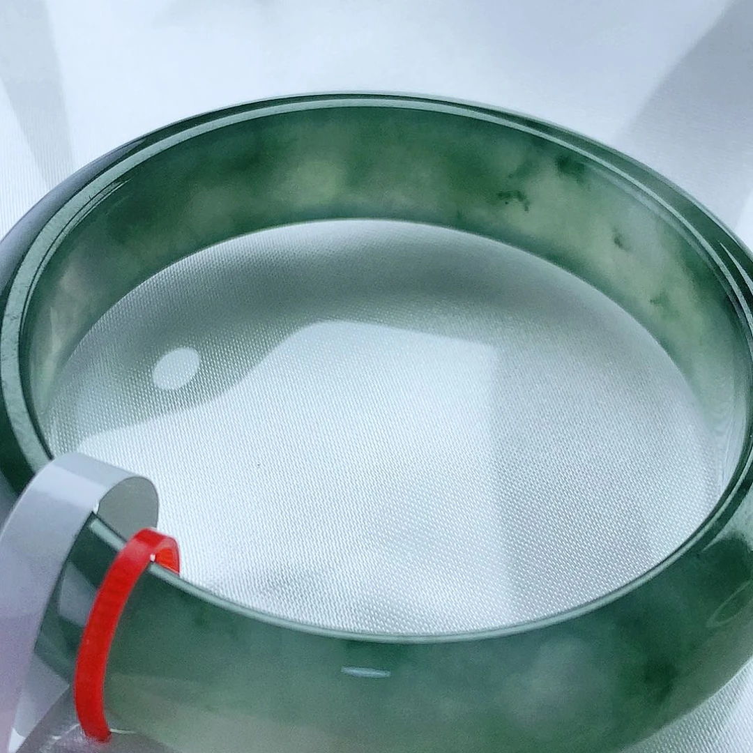 未镶嵌手镯翡翠56轮胎