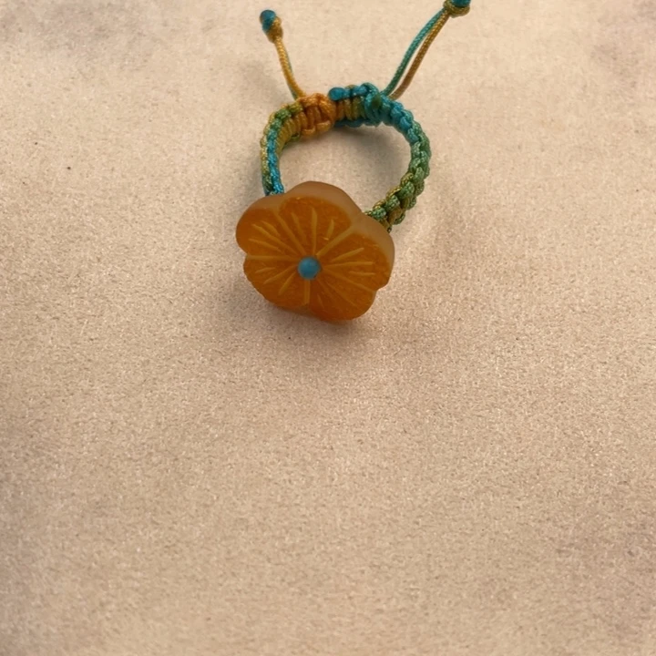 定制琥珀未镶嵌好